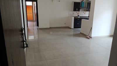 Living Room Image of 1600 Sq.ft 3 BHK Apartment / Flat for rent in Amrapali Empire, Crossings Republik Ghaziabad for Rs. 20000