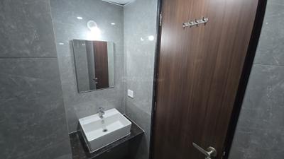 Bathroom Image of 270 Sq.ft 1 RK Apartment / Flat for rent in VJ IndiLife, Pashan Pune for Rs. 24000