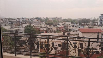 Bedroom Image of 1700 Sq.ft 3 BHK Apartment / Flat for sale in Mahanagar Lucknow for Rs. 9300000