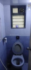 Bathroom Image of 480 Sq.ft 1 BHK Apartment / Flat for rent in Malad West Mumbai for Rs. 37000