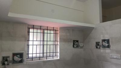 Kitchen Image of 1000 Sq.ft 2 BHK Apartment / Flat for rent in Hebbal Kempapura Bengaluru for Rs. 23000
