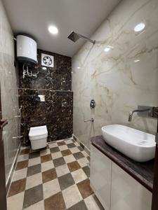 Bathroom Image of 1000 Sq.ft 3 BHK Builder Floor for sale in Govindpuri New Delhi for Rs. 6800000