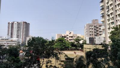 Balcony Image of 650 Sq.ft 1 BHK Apartment / Flat for rent in Mantra Essence, Undri Pune for Rs. 15000