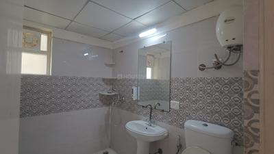 Image of 1040 Sq.ft 2 BHK Apartment / Flat for rent in Gaurs 14th Avenue, Noida Extension, Greater Noida for Rs. 27000