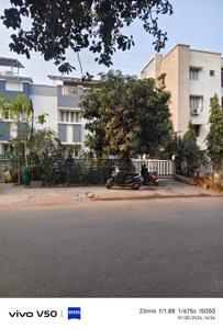 Image of 2700 Sq.ft 3 BHK Independent House for sale in  Suryadeep Bungalows, Thaltej, Ahmedabad for Rs. 33000000