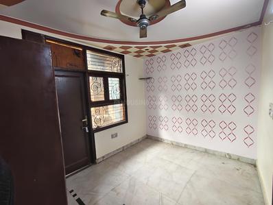 Bedroom Image of 660 Sq.ft 2.5 BHK Independent House for sale in Shahdara New Delhi for Rs. 4000000