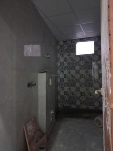 Common Bathroom Image of 600 Sq.ft 1 BHK Apartment / Flat for sale in Capital Hometech Pride 2 by Capital Infra, Sector 73 Noida for Rs. 2880000