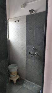 Bathroom Image of 600 Sq.ft 1 BHK Apartment / Flat for rent in Sus Pune for Rs. 17000