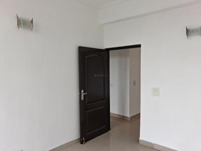 Bedroom Image of 1324 Sq.ft 3 BHK Apartment / Flat for sale in Amrapali Platinum, Sector 119 Noida for Rs. 12300000