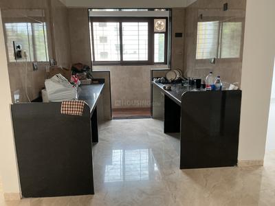 Kitchen Image of 2500 Sq.ft 4 BHK Apartment / Flat for rent in Deccan Gymkhana Pune for Rs. 140000