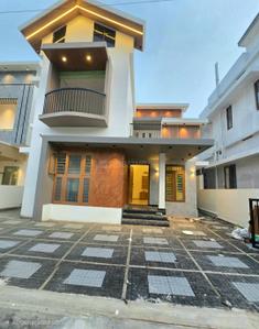 Image of 1600 Sq.ft 4 BHK Independent House for sale in North Parvur, Kochi for Rs. 6499999