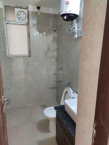 Bathroom Image of 1182 Sq.ft 2.5 BHK Builder Floor for sale in BPTP Astaire Garden Floors, Sector 70A Gurgaon for Rs. 16000000