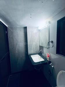 Image of 1000 Sq.ft 2 BHK Apartment / Flat for rent in Rustomjee Azziano, Thane West, Thane for Rs. 45000