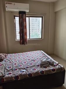 Bedroom Image of 1006 Sq.ft 2 BHK Apartment / Flat for rent in Vaishno Devi Circle Ahmedabad for Rs. 25000