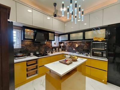 Kitchen Image of 3300 Sq.ft 3 BHK Independent House for sale in Iyyappanthangal Chennai for Rs. 33000000