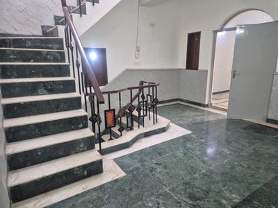 Hall Image of 4000 Sq.ft 6 BHK Duplex for rent in Sector 49 Noida for Rs. 70000