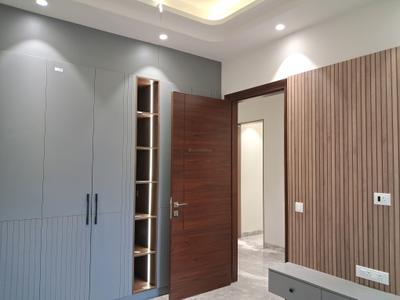 Bedroom Image of 1800 Sq.ft 3 BHK Builder Floor for sale in Paschim Vihar New Delhi for Rs. 35100000
