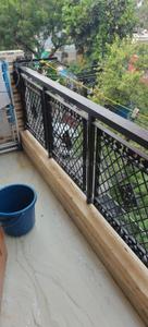 Balcony Image of 650 Sq.ft 1 BHK Builder Floor for rent in Sector 12 Noida for Rs. 16000