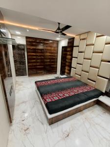 Bedroom Image of 2400 Sq.ft 3 BHK Apartment / Flat for sale in Chandak Breezy Corner, Kandivali West Mumbai for Rs. 42400000