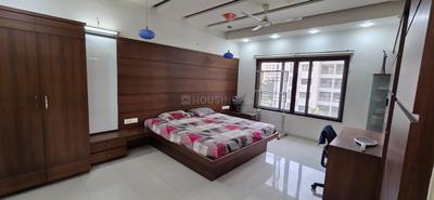 Bedroom Image of 1800 Sq.ft 3 BHK Apartment / Flat for sale in The Oakwood, Bhayli Vadodara for Rs. 12500000