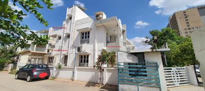 Image of 2277 Sq.ft 4 BHK Villa for sale in Thaltej, Ahmedabad for Rs. 50000000
