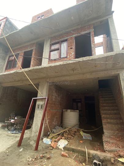 Sector 104 Main Image 1