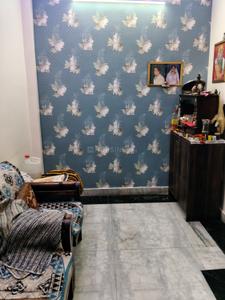 Bedroom Image of 495 Sq.ft 2 BHK Builder Floor for sale in Shastri Nagar New Delhi for Rs. 4000000