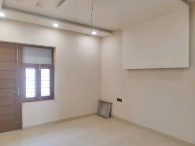 Bedroom Image of 2970 Sq.ft 4 BHK Builder Floor for sale in Sector 49 Faridabad for Rs. 25000000