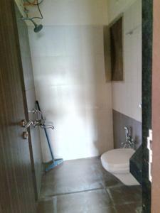 Bathroom Image of 1010 Sq.ft 2 BHK Apartment / Flat for sale in Rustomjee Urbania Acura, Thane West Thane for Rs. 12500000