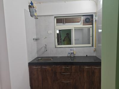 Kitchen Image of 700 Sq.ft 1 BHK Apartment / Flat for rent in Prabhadevi Mumbai for Rs. 60000