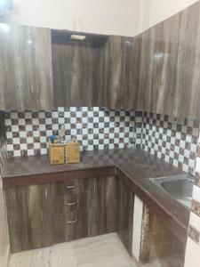 Kitchen Image of 900 Sq.ft 2 BHK Builder Floor for rent in Ramesh Nagar New Delhi for Rs. 27000