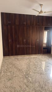Bedroom Image of 1350 Sq.ft 2 BHK Builder Floor for rent in Rajajinagar Bengaluru for Rs. 42000