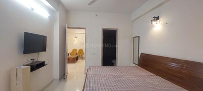 Hall Image of 610 Sq.ft 1 BHK Apartment / Flat for rent in Maxblis Grand Kingston, Sector 75 Noida for Rs. 30000