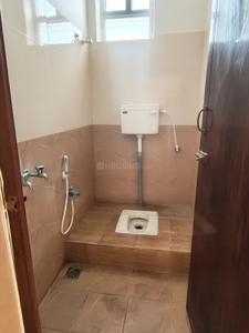 Bathroom Image of 800 Sq.ft 2 BHK Builder Floor for rent in Vandalur Hill Chennai for Rs. 17000