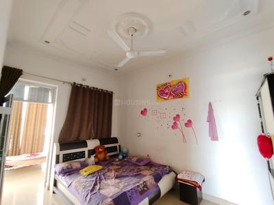 Bedroom Image of 1800 Sq.ft 7 BHK Independent House for rent in Kalwaria Kunj Sikar for Rs. 20000