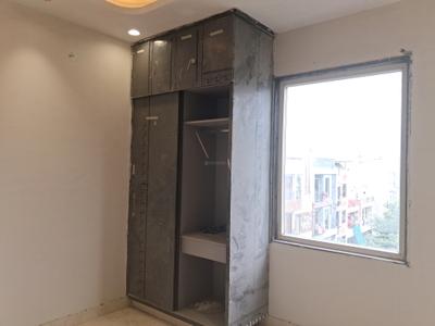 Bedroom Image of 900 Sq.ft 3 BHK Builder Floor for sale in Paschim Vihar New Delhi for Rs. 21000000