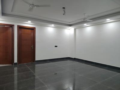 Living Room Image of 2000 Sq.ft 4 BHK Apartment / Flat for sale in Chhattarpur New Delhi for Rs. 18000000