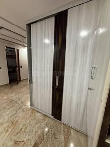 Bedroom Image of 1200 Sq.ft 2 BHK Builder Floor for rent in Ramesh Nagar New Delhi for Rs. 40000