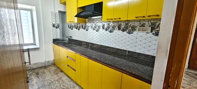 Kitchen Image of 900 Sq.ft 2 BHK Apartment / Flat for rent in Spring Nest, Behala Chowrasta Kolkata for Rs. 16000
