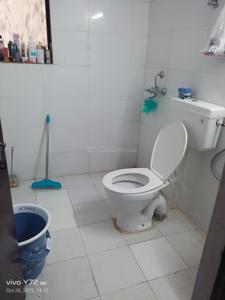 Bathroom Image of 450 Sq.ft 1 BHK Apartment / Flat for rent in Amolik Sankalp, Sector 85 Faridabad for Rs. 11900