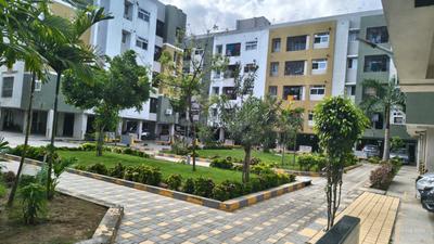 Image of 1420 Sq.ft 3 BHK Apartment / Flat for sale in RMK Chola Gardens, Avadi, Chennai for Rs. 11900000