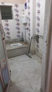 Bathroom Image of 1420 Sq.ft 3 BHK Apartment / Flat for sale in Airport Gate no. 1 Kolkata for Rs. 4950000