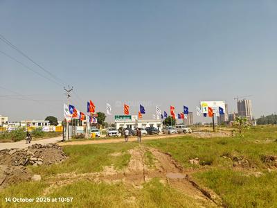 S S White City 74 92 Plot View 3