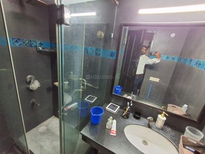 Bathroom Image of 2000 Sq.ft 1 RK Independent House for rent in BHEL Township, Sector 17 Noida for Rs. 20000