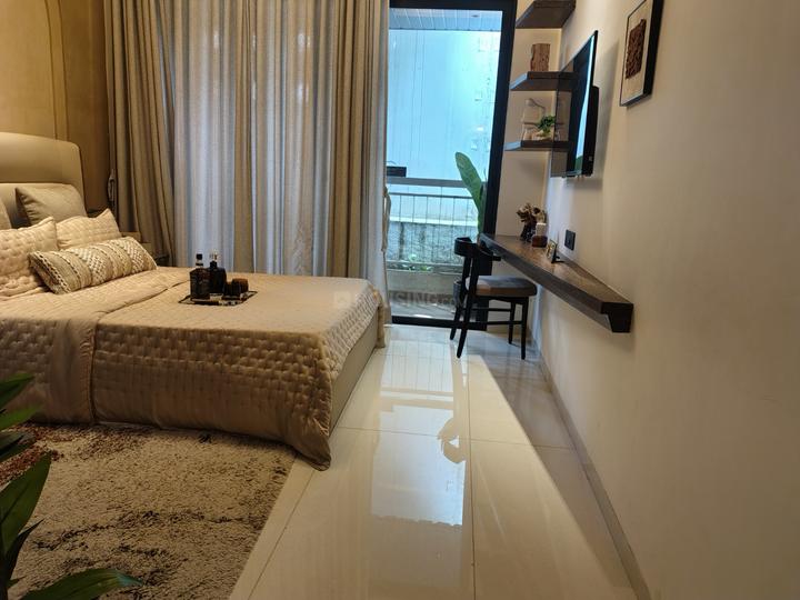 F Premium Main Image 1