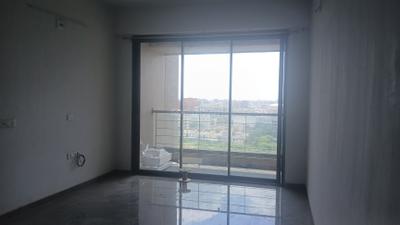 Living Room Image of 1850 Sq.ft 3 BHK Apartment / Flat for rent in Shafalya Veritas, Sola Ahmedabad for Rs. 45000