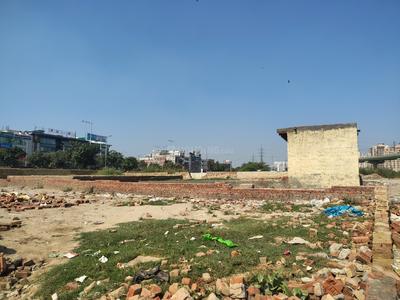 Image of 300 Sq.ft Residential Plot / Land for sale in Sector 78, Noida for Rs. 21000000