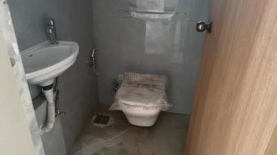 Bathroom Image of 629 Sq.ft 1 BHK Apartment / Flat for sale in Concrete Sai Swayam, Chembur Mumbai for Rs. 15900000