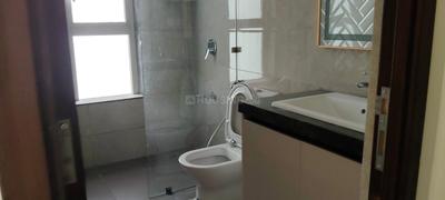 Bathroom Image of 3011 Sq.ft 3.5 BHK Apartment / Flat for sale in Sector 128 Noida for Rs. 60200000