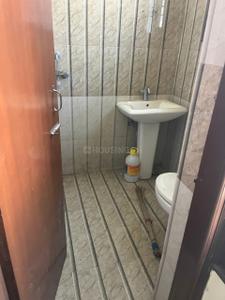 Bathroom Image of 610 Sq.ft 2 BHK Apartment / Flat for sale in Utrathiya Zirakpur for Rs. 3200000
